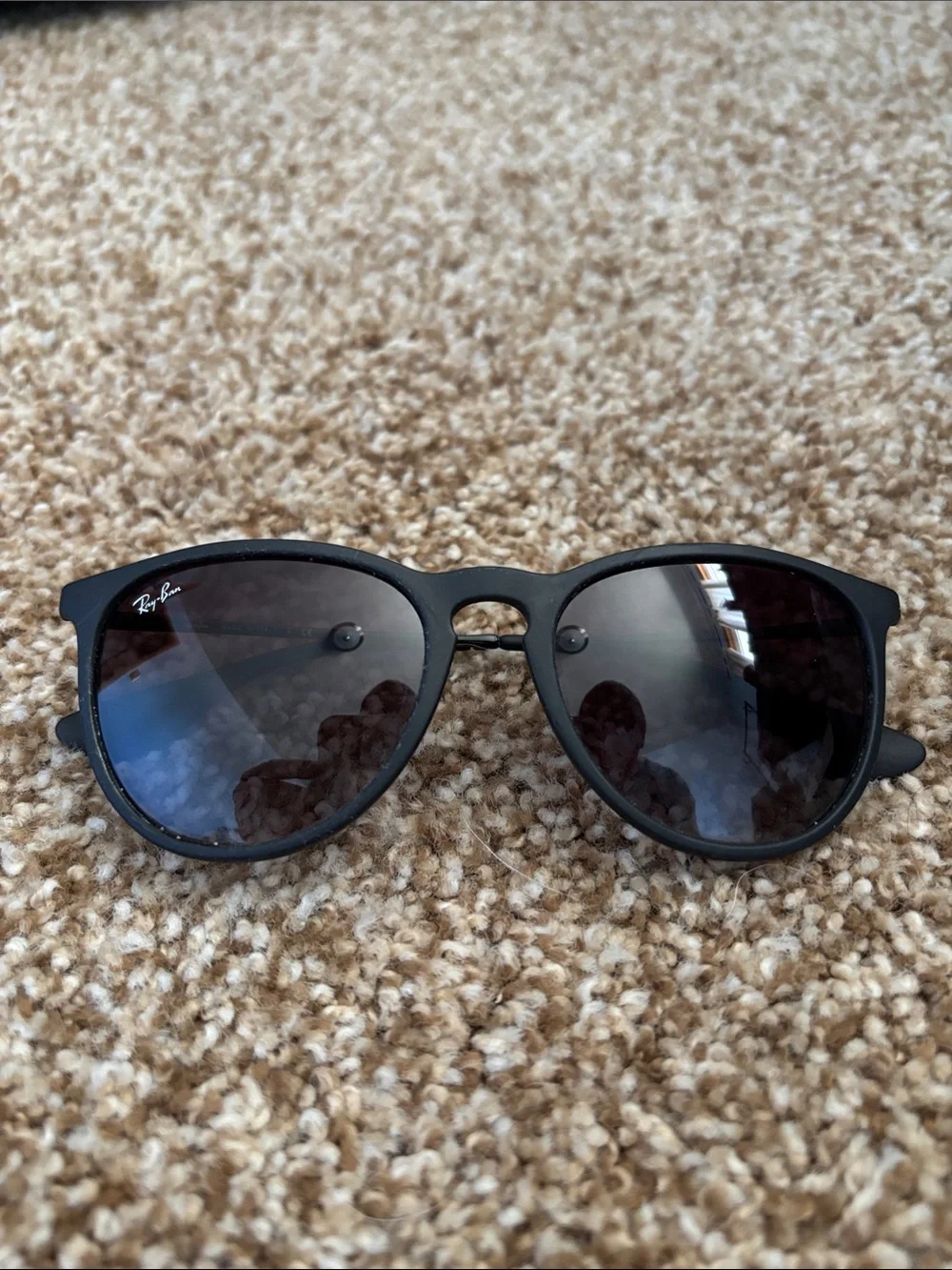Ray-Ban classic ray